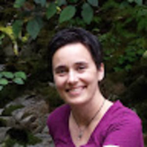 Meet your Posher, Stacy